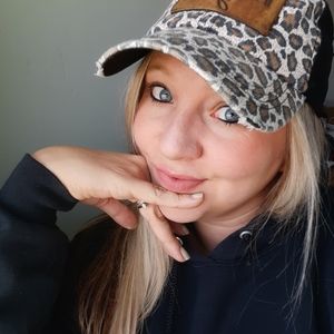 Meet your Posher, Christina